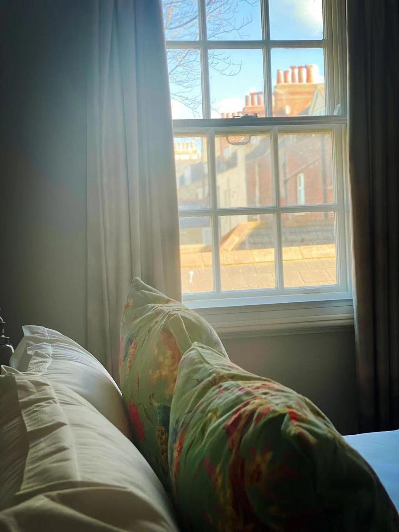 וויימות' Chapter 1 Hotels מראה חיצוני תמונה