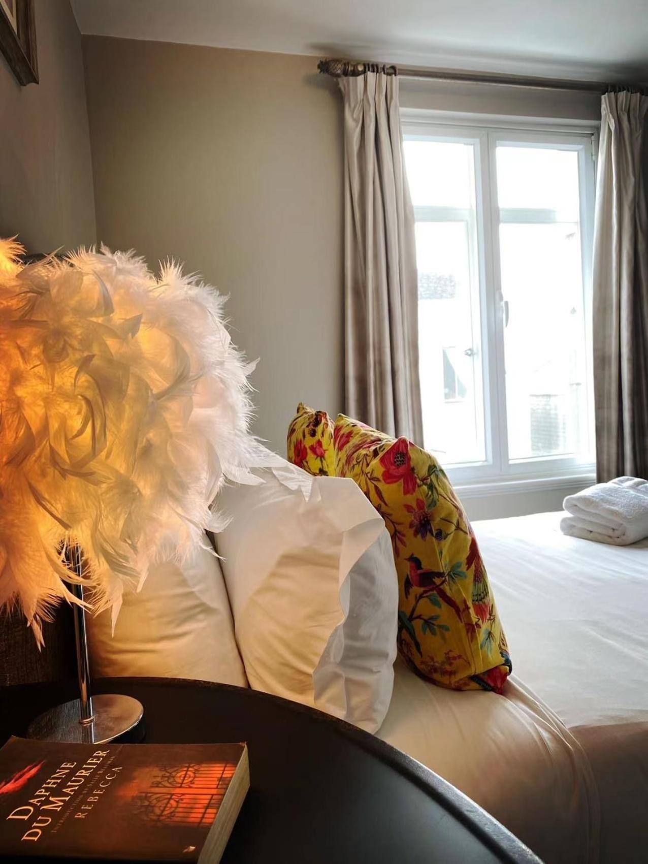 וויימות' Chapter 1 Hotels מראה חיצוני תמונה